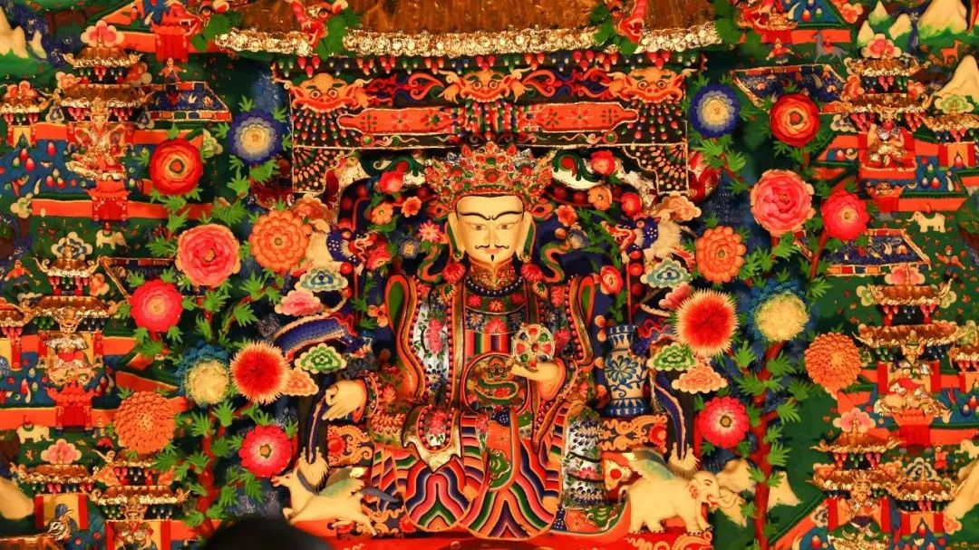 夏河拉卜楞寺举行酥油花展